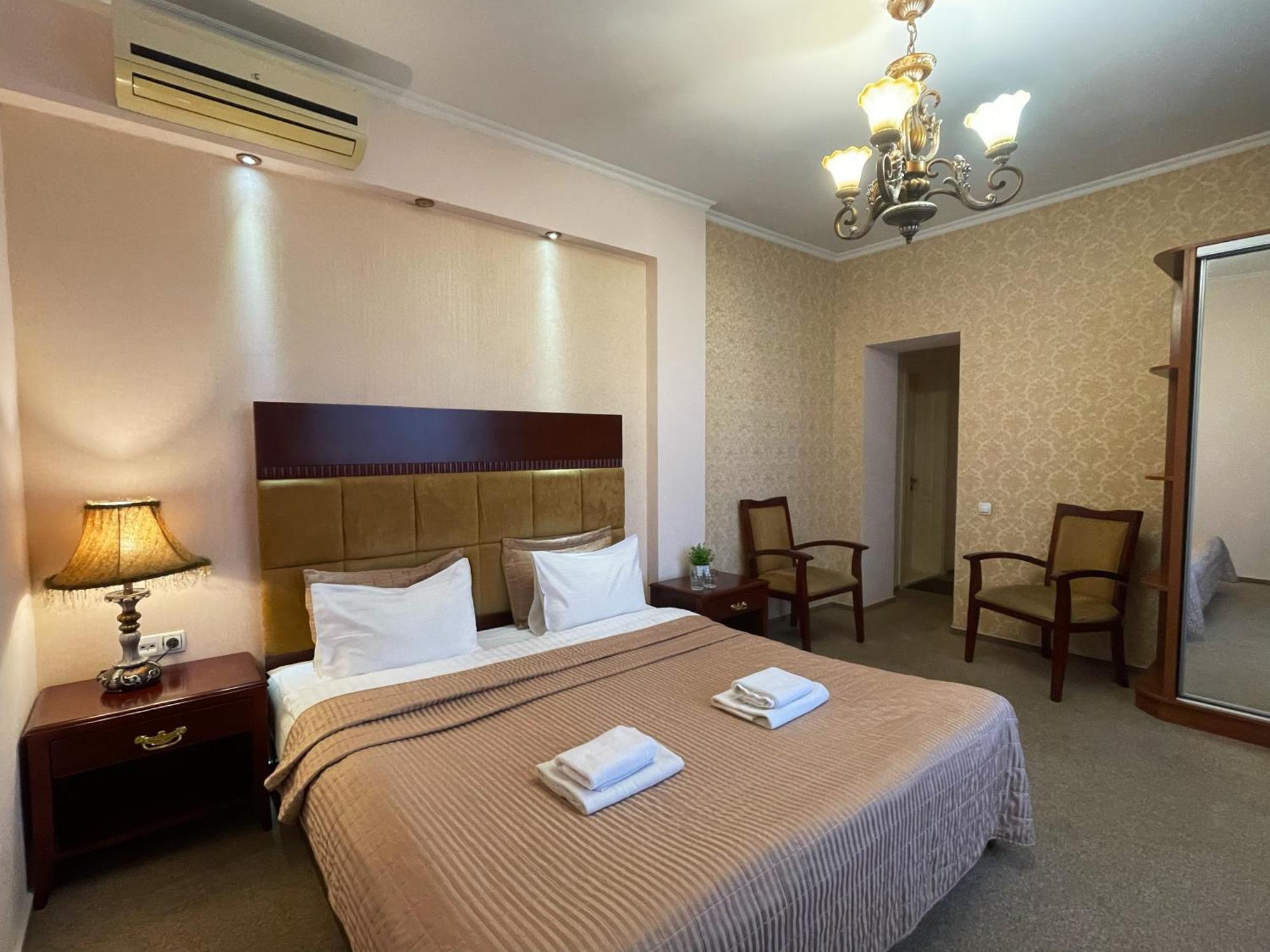 Київські Ночі Hotel Luaran gambar