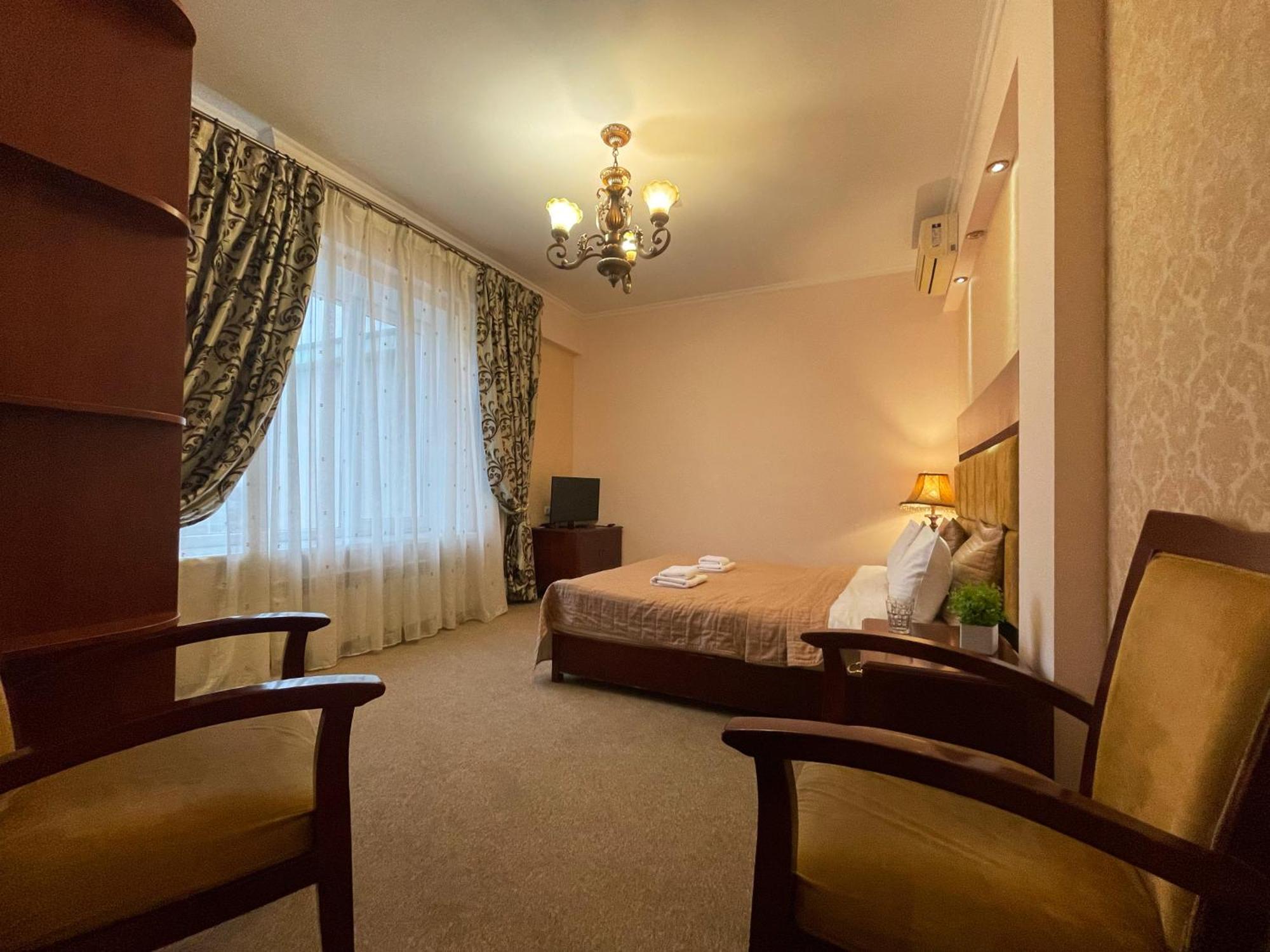 Київські Ночі Hotel Luaran gambar
