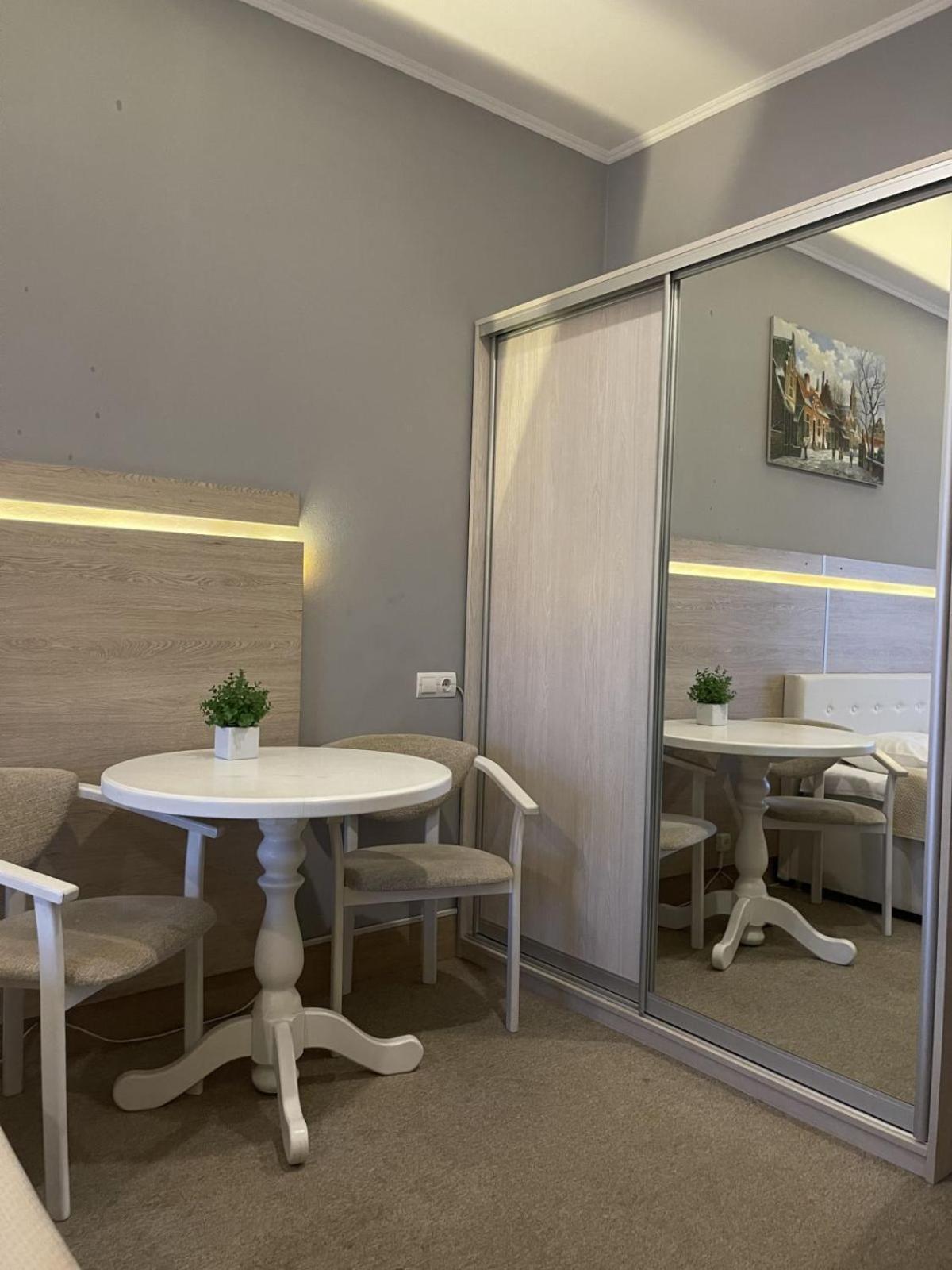 Київські Ночі Hotel Luaran gambar